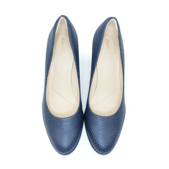 Clarks Kaylin Cara Navy Embossed Leather Block Heel Pumps Womens Size 10 - Picture 4 of 11